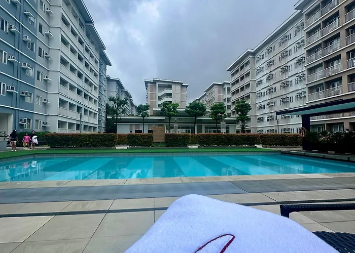 Resort Aurora Staycation Manilla